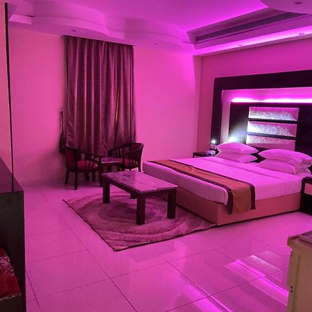 Al- Reef Hotel Jeddah Luaran gambar