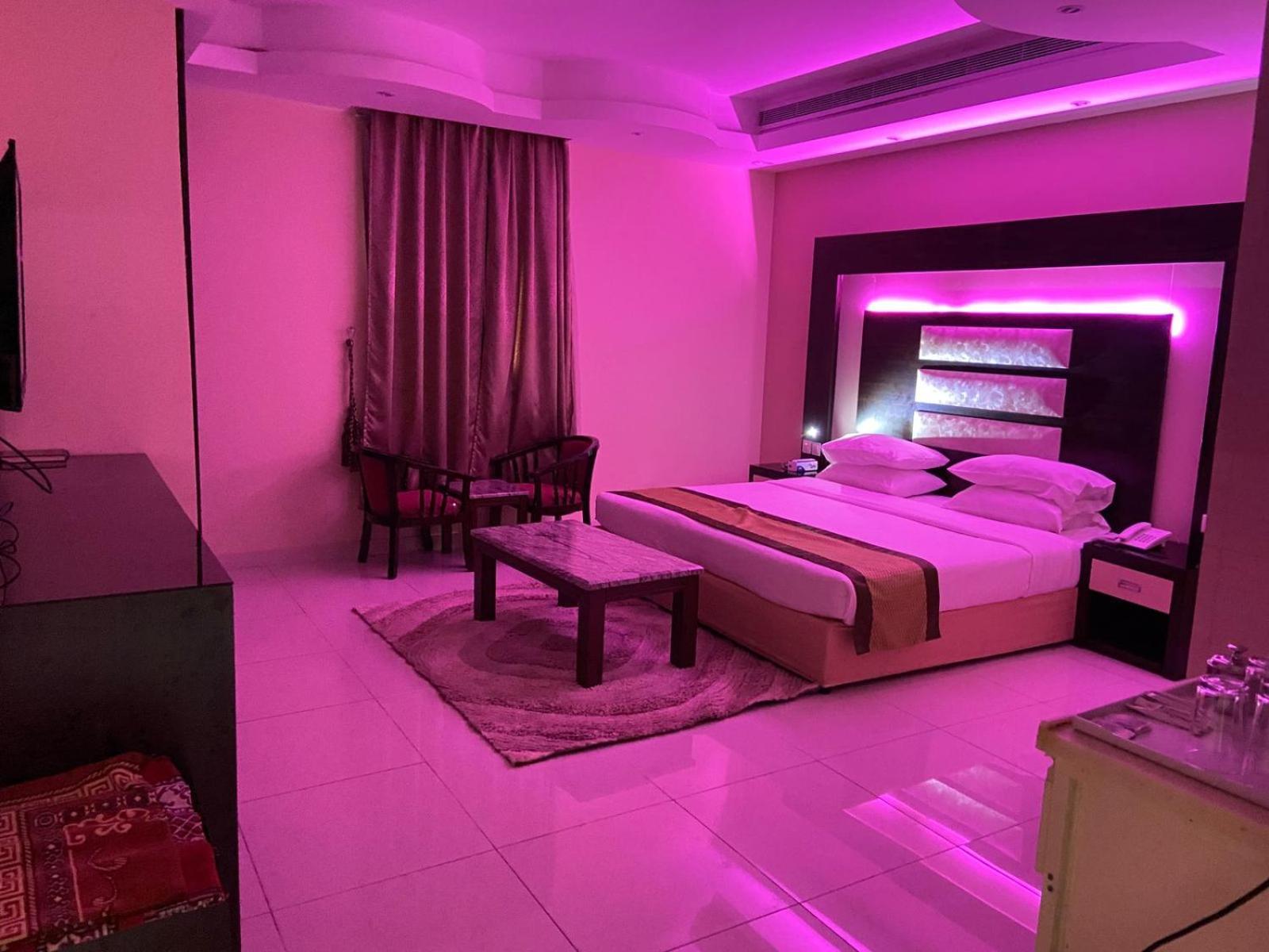 Al- Reef Hotel Jeddah Luaran gambar
