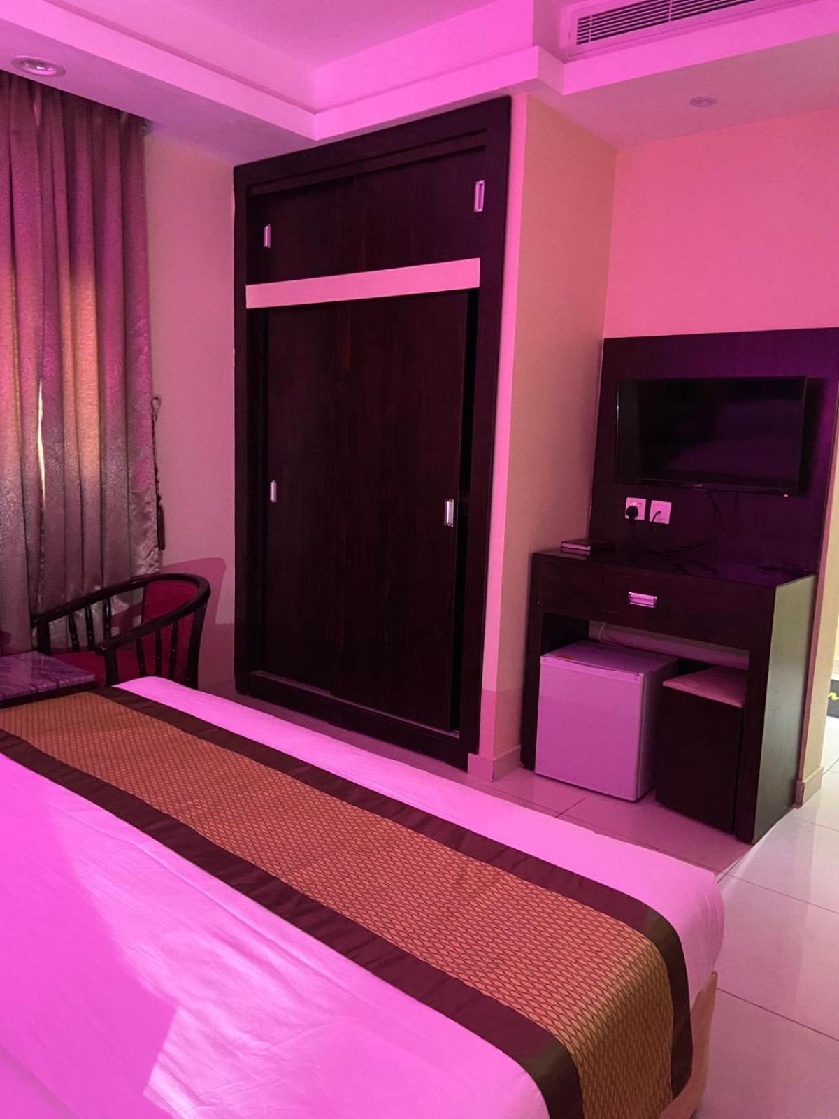Al- Reef Hotel Jeddah Luaran gambar